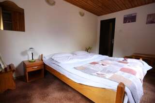 Отели типа «постель и завтрак» Silver Tree Бран Двухместный номер с 1 кроватью и общей ванной комнатой-12